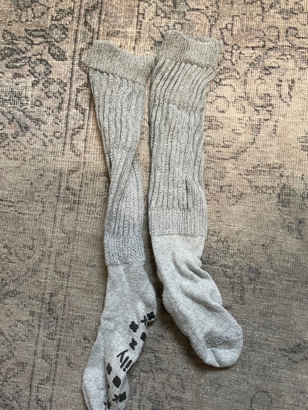 Women's Ribbed Maternity Socks in Light Gray